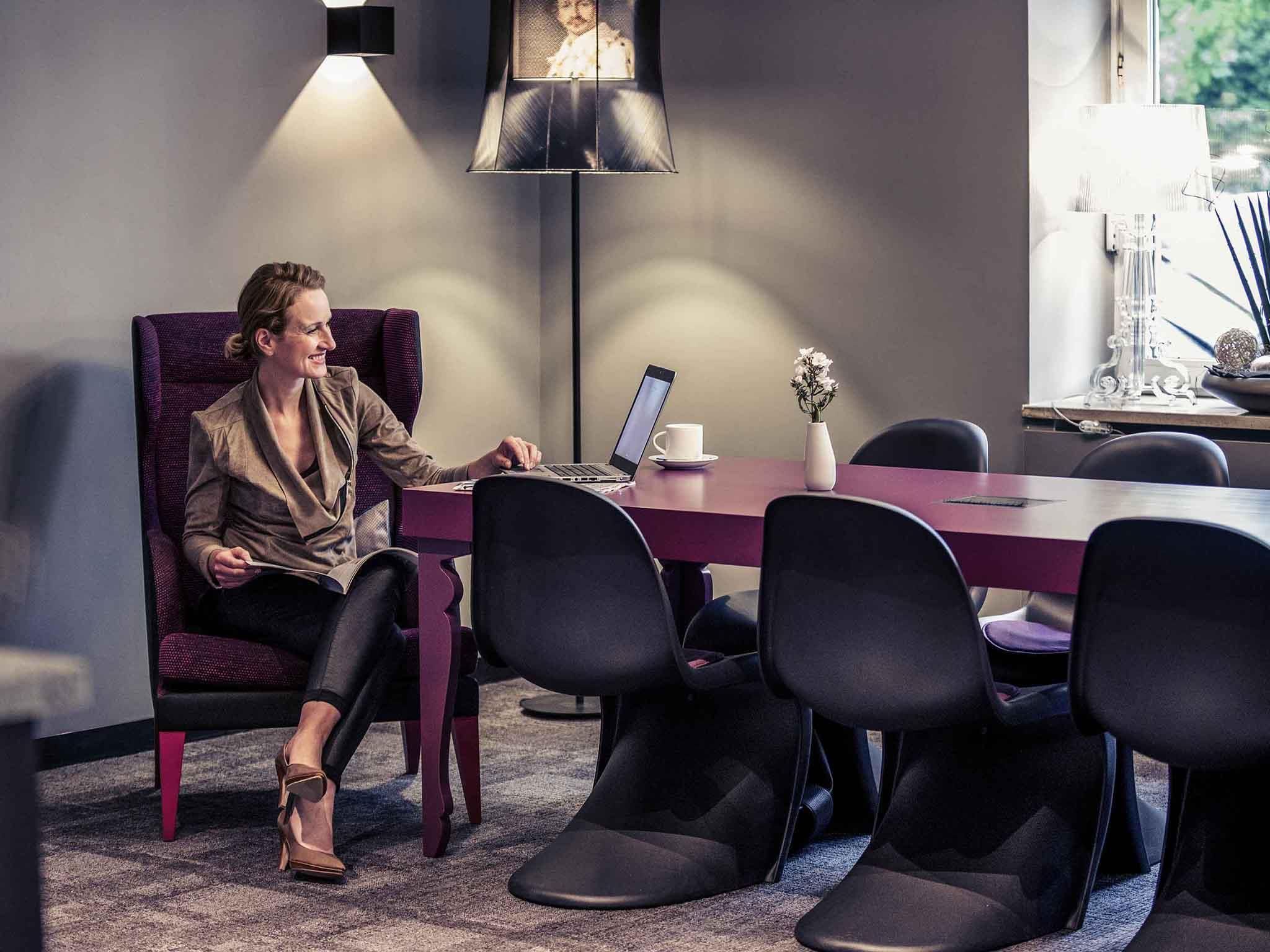 Business centre