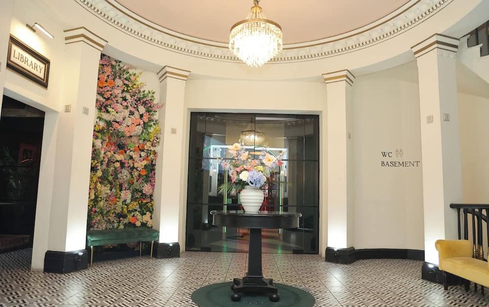 Lobby Photo