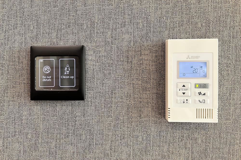Room amenity