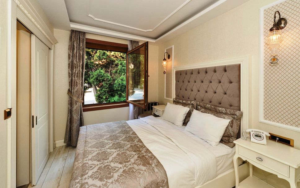 Bedroom Photo