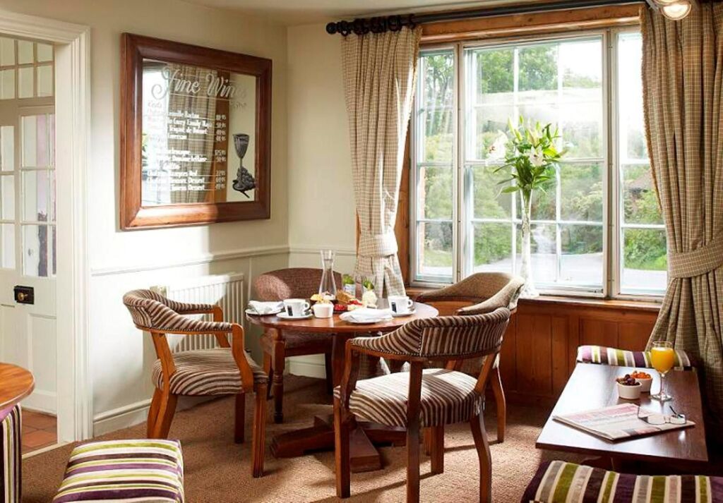 Dining room Photo