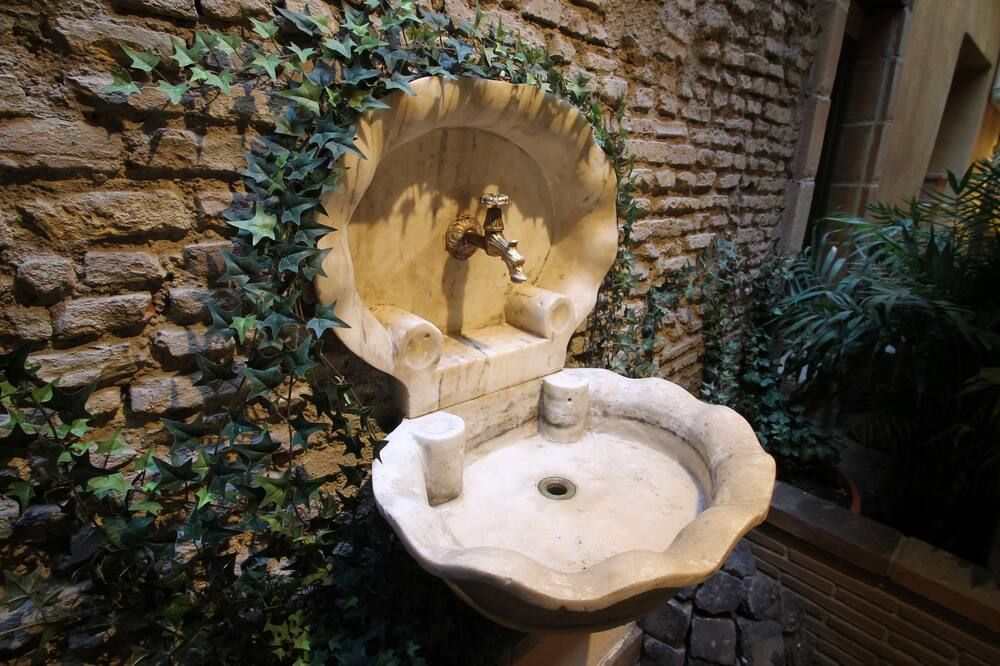 Decor