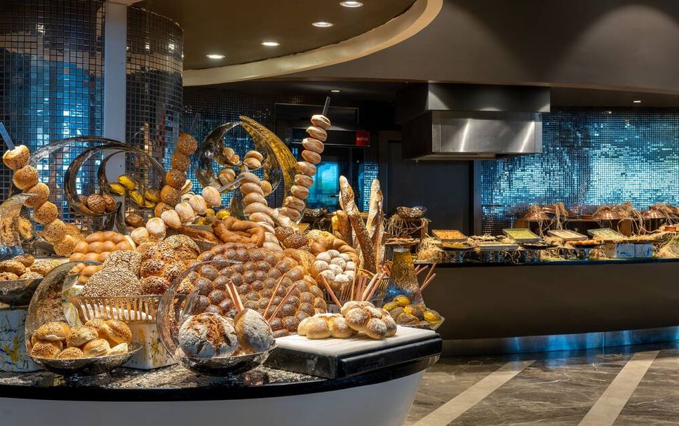 Buffet Photo