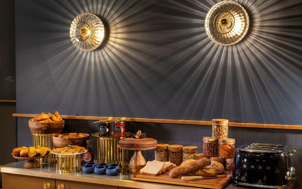 Buffet Photo