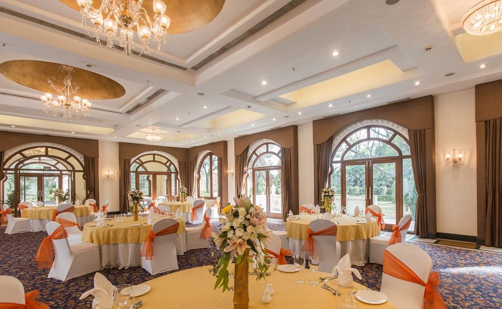 Banquet hall