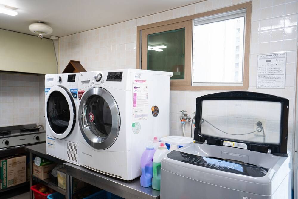 Laundry facility