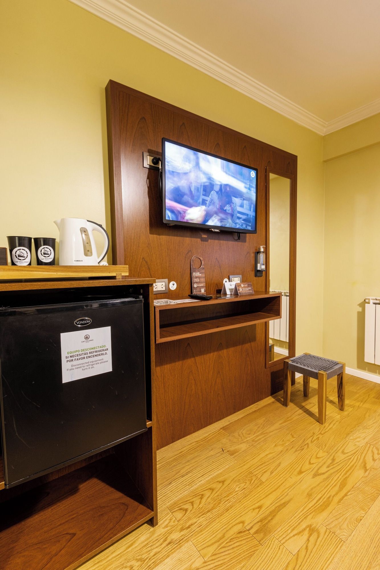 Room amenity