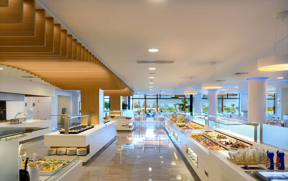 Buffet Photo