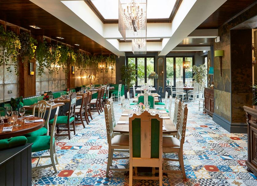 Restaurant Photo