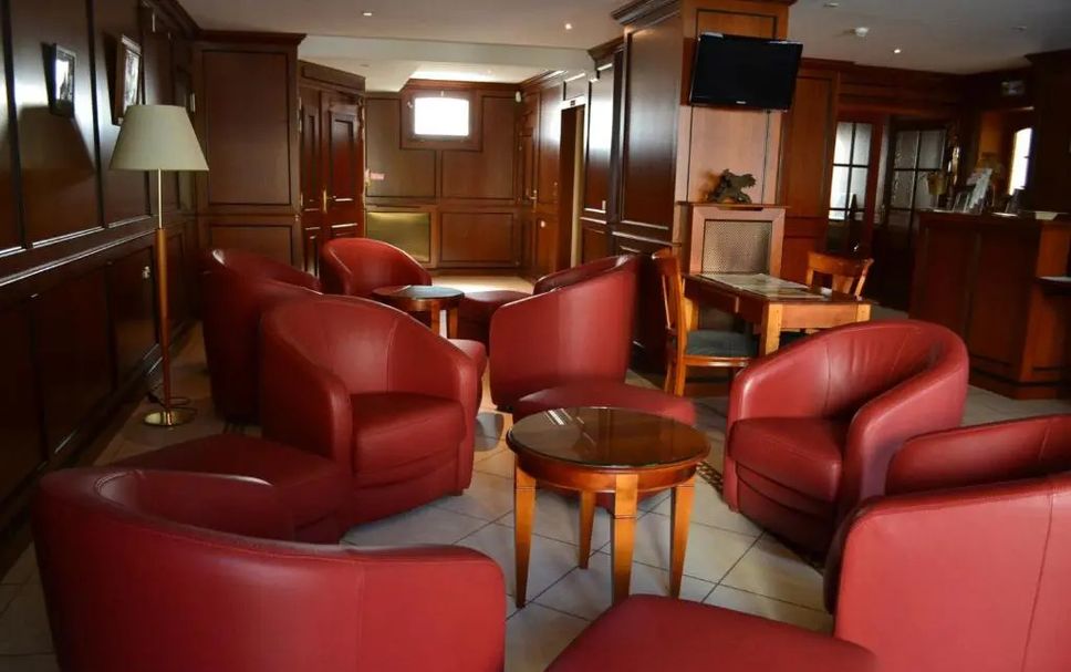 Lounge Photo