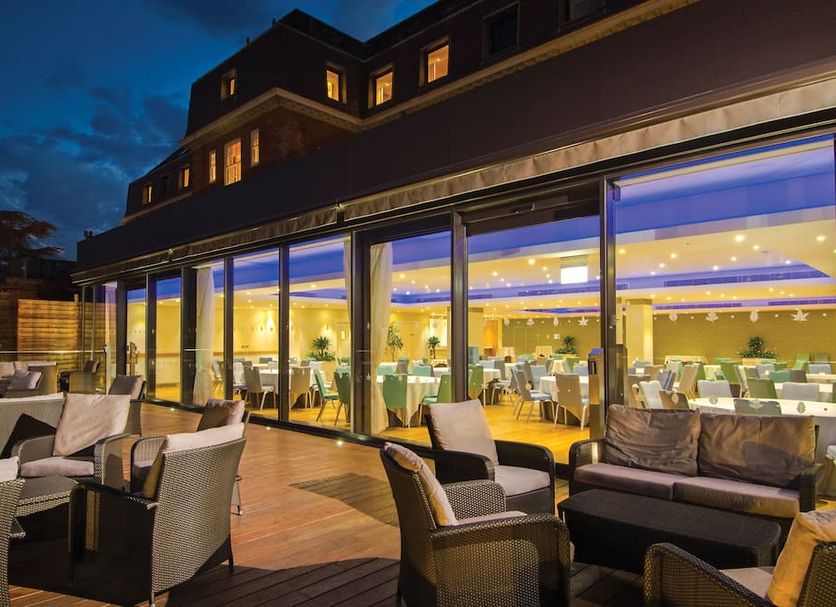Restaurant Photo