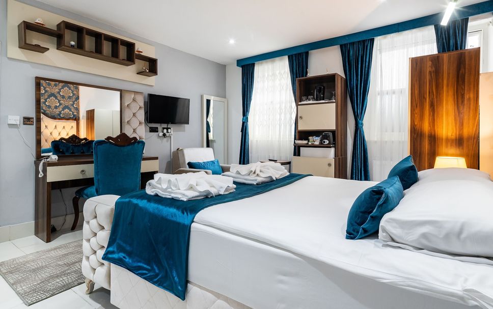 Bedroom Photo