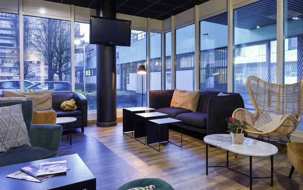 Lounge Photo