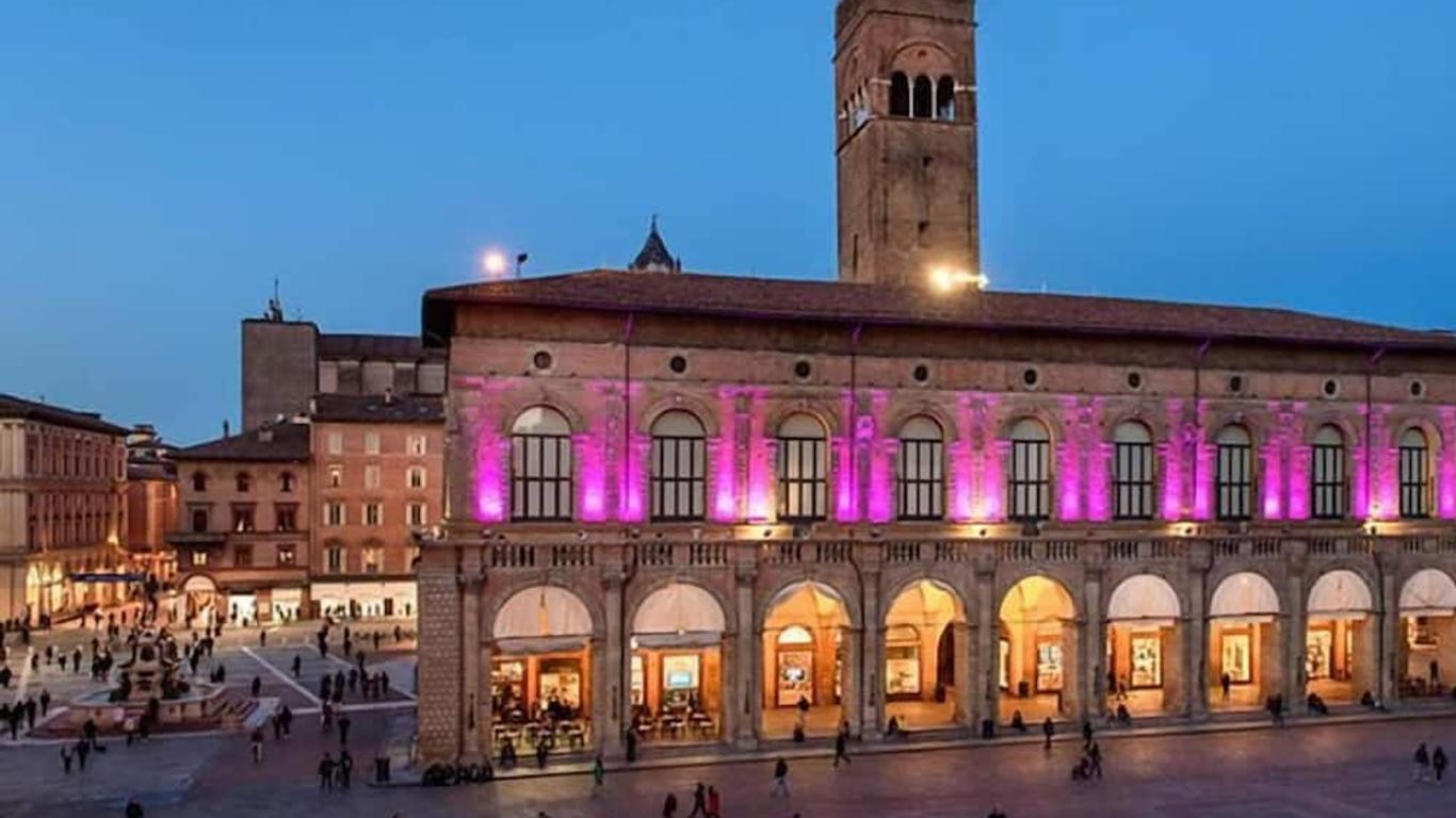 Bologna Center Town