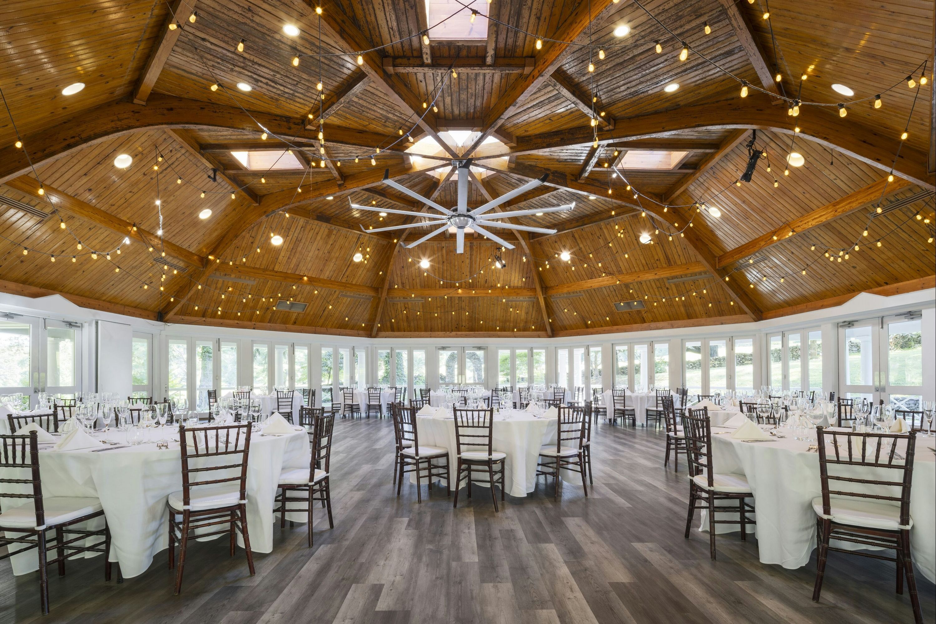 Banquet hall