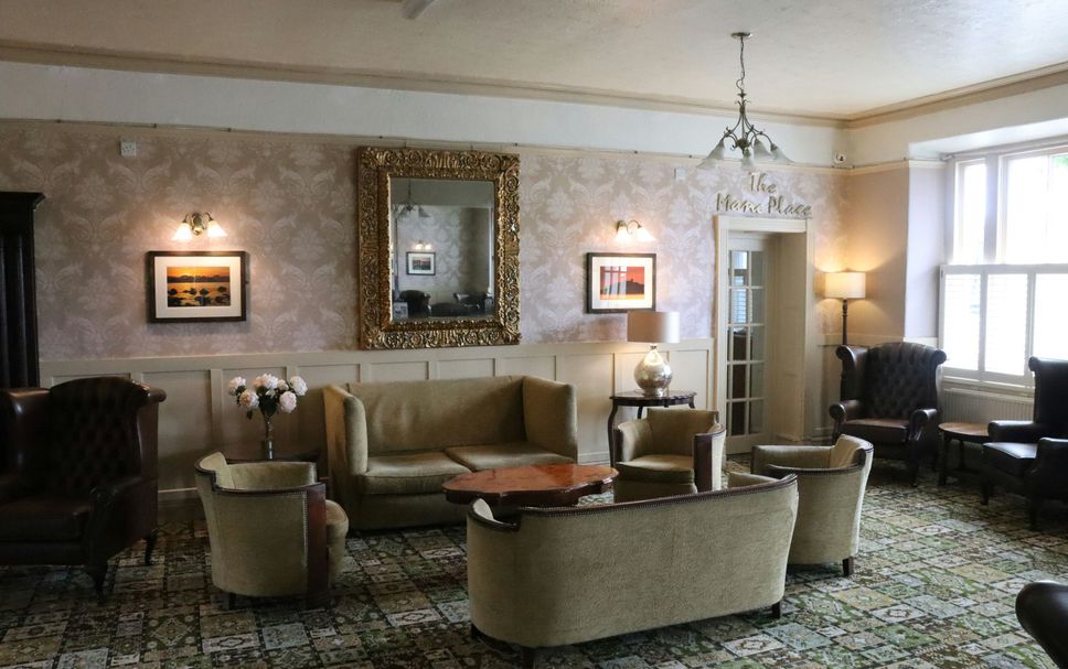 Lounge Photo