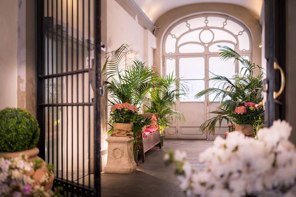 Decor