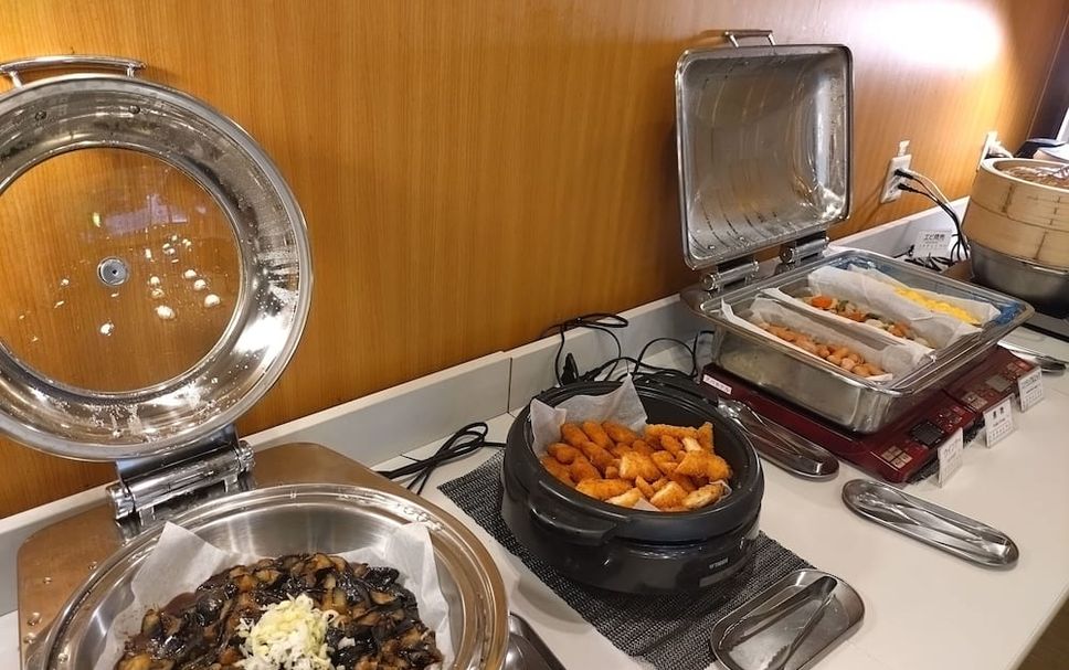 Buffet Photo