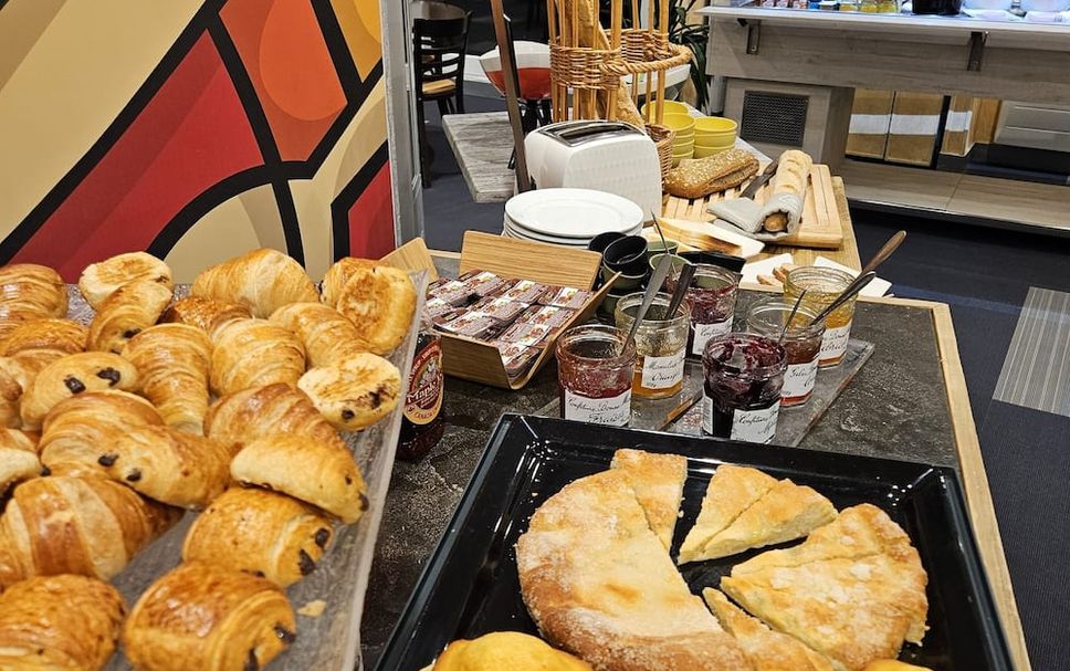 Buffet Photo