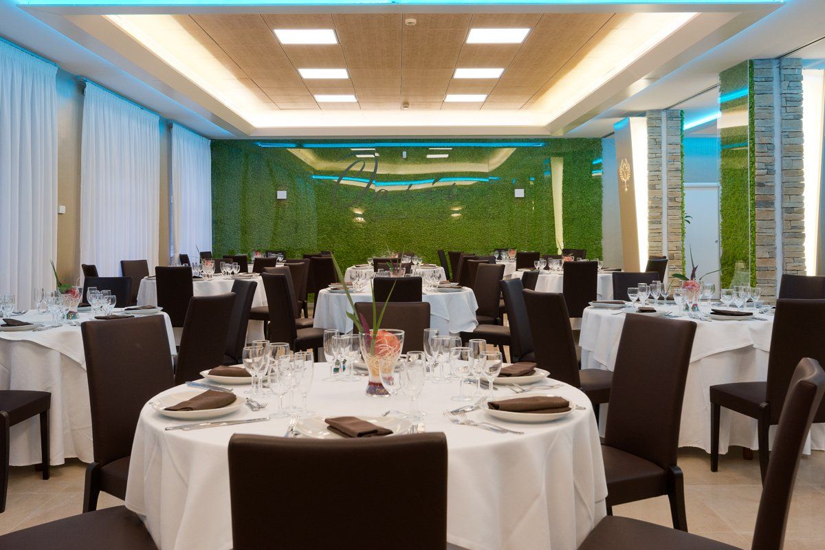 Banquet hall