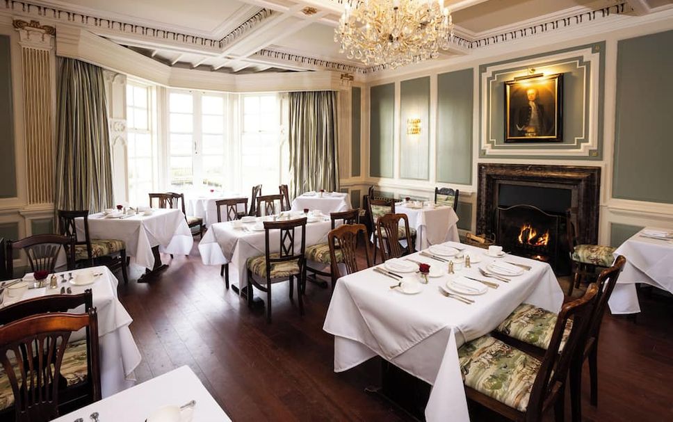 Restaurant Photo