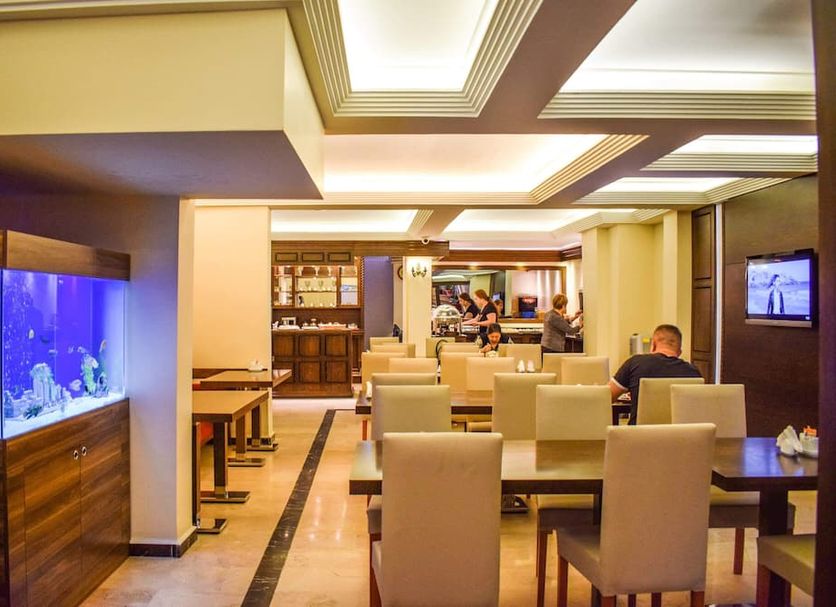 Restaurant Photo