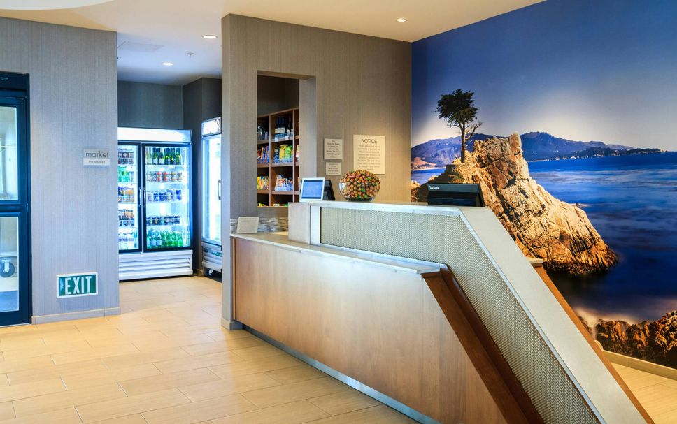 Front desk Photo