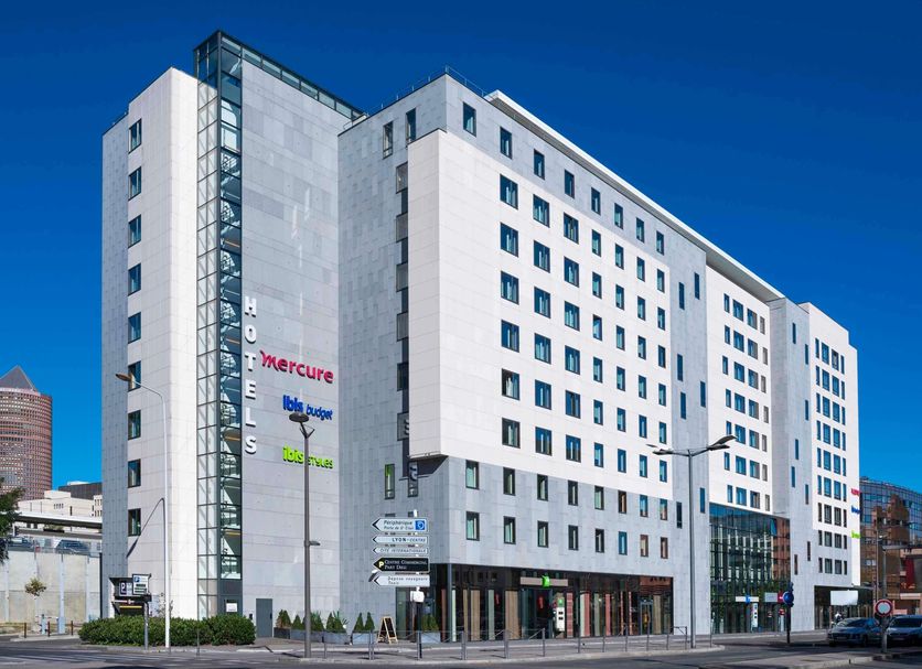 Building Photo