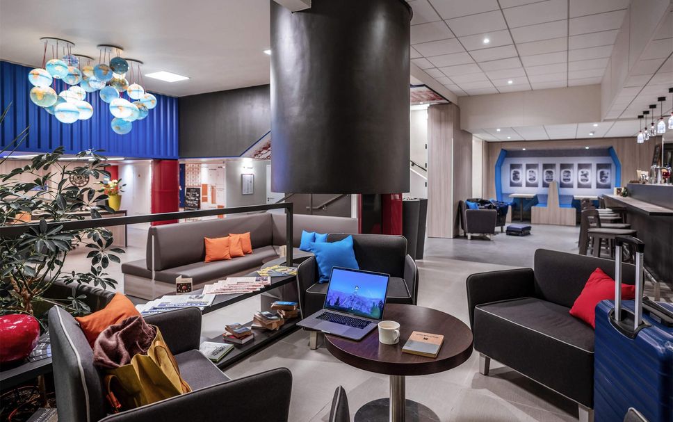 Lounge Photo