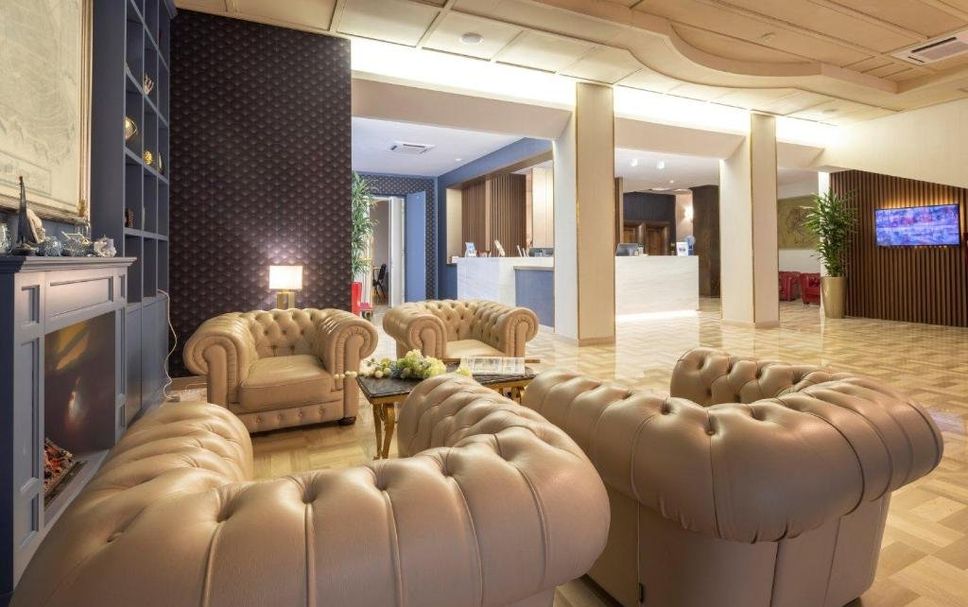 Lounge Photo