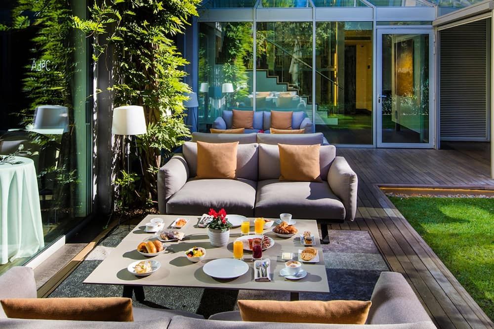 Patio Photo