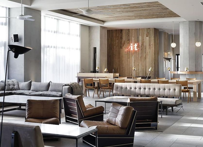 Lounge Photo