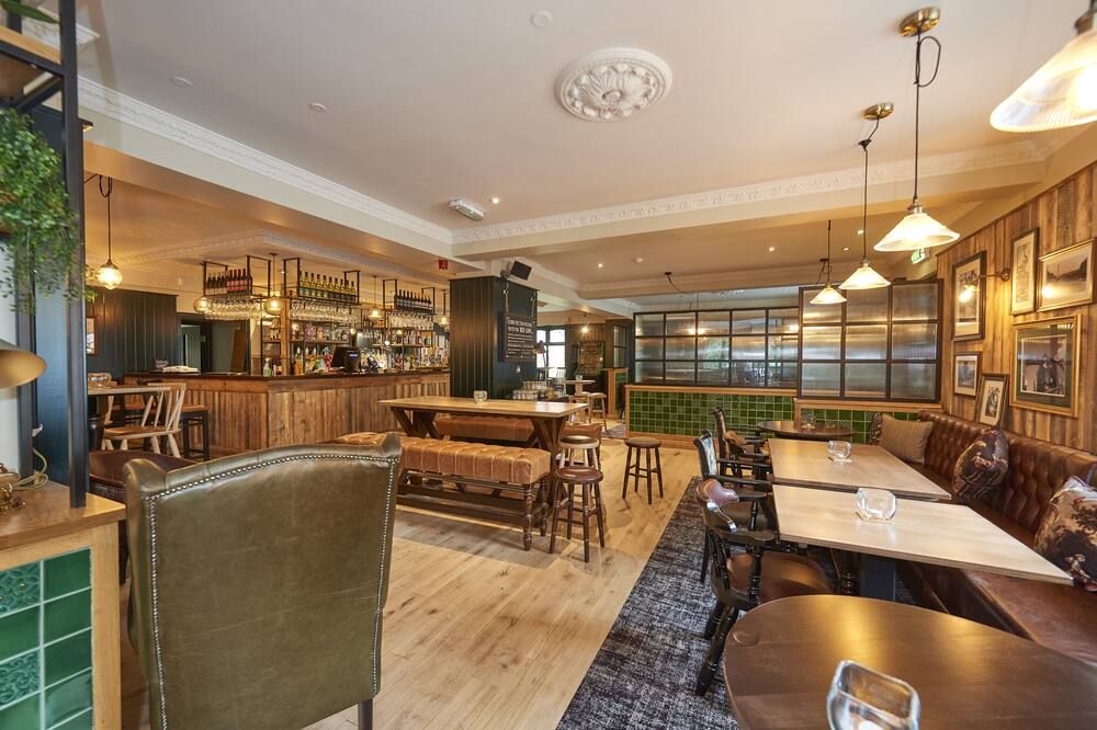 Bar Photo