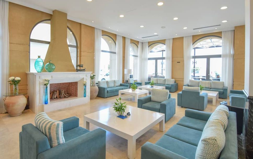 Lounge Photo
