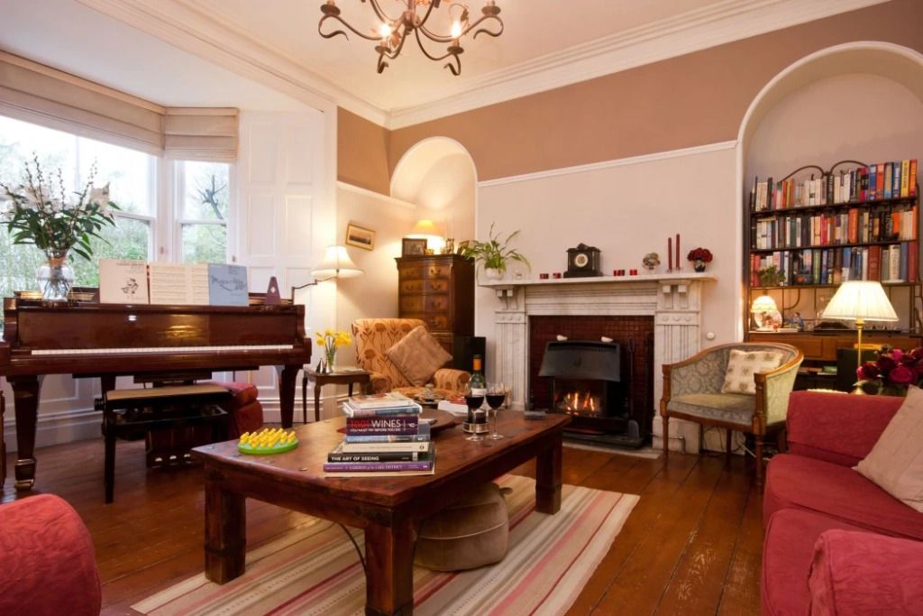Lounge Photo