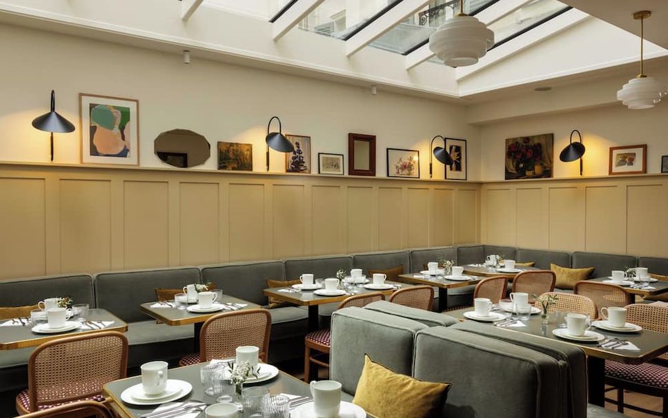 Restaurant Photo