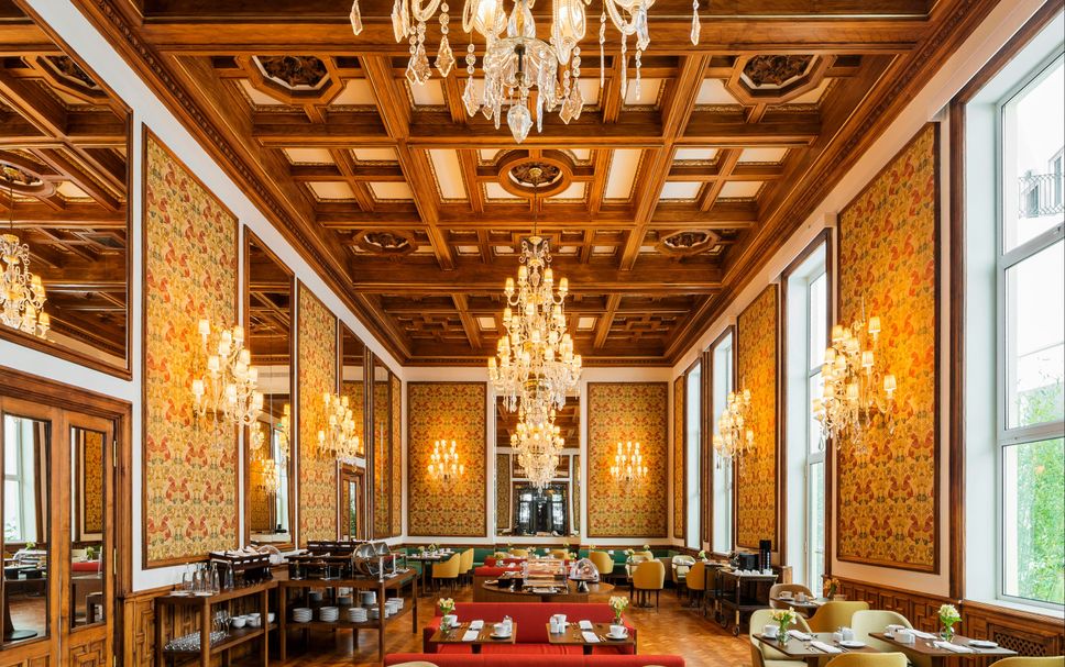 Restaurant Photo