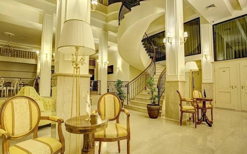 Lobby Photo
