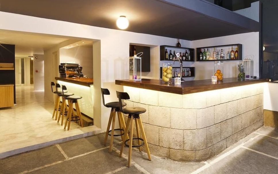 Bar Photo