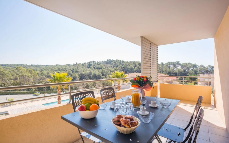 Balcony Photo