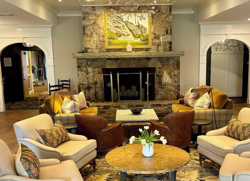 Lounge Photo