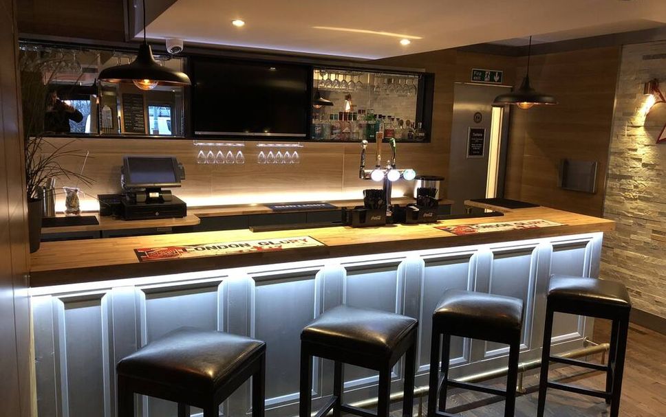 Bar Photo