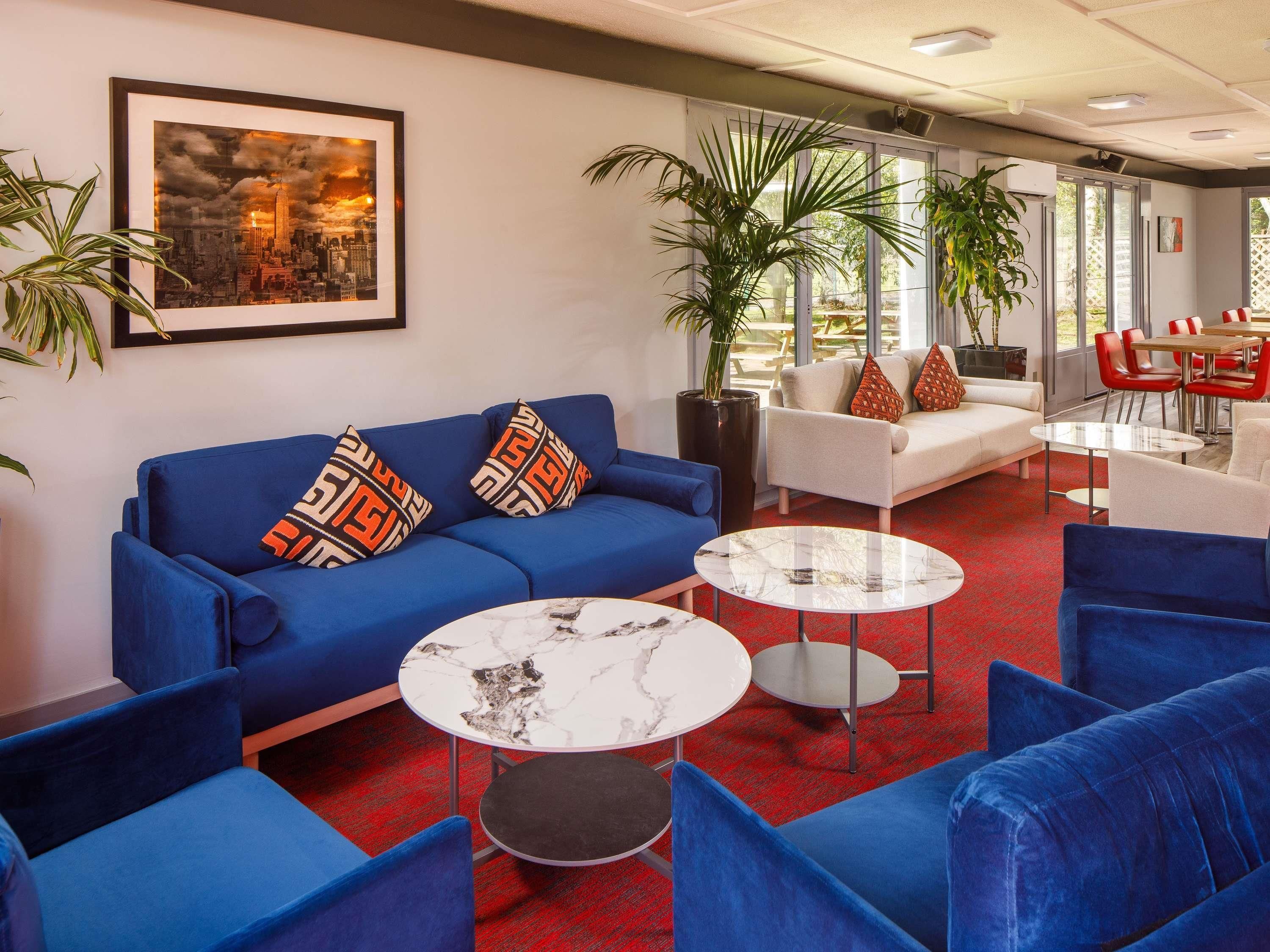 Lounge Photo