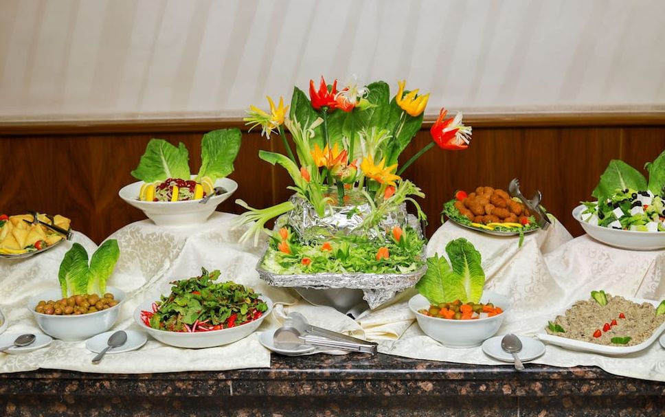 Buffet Photo