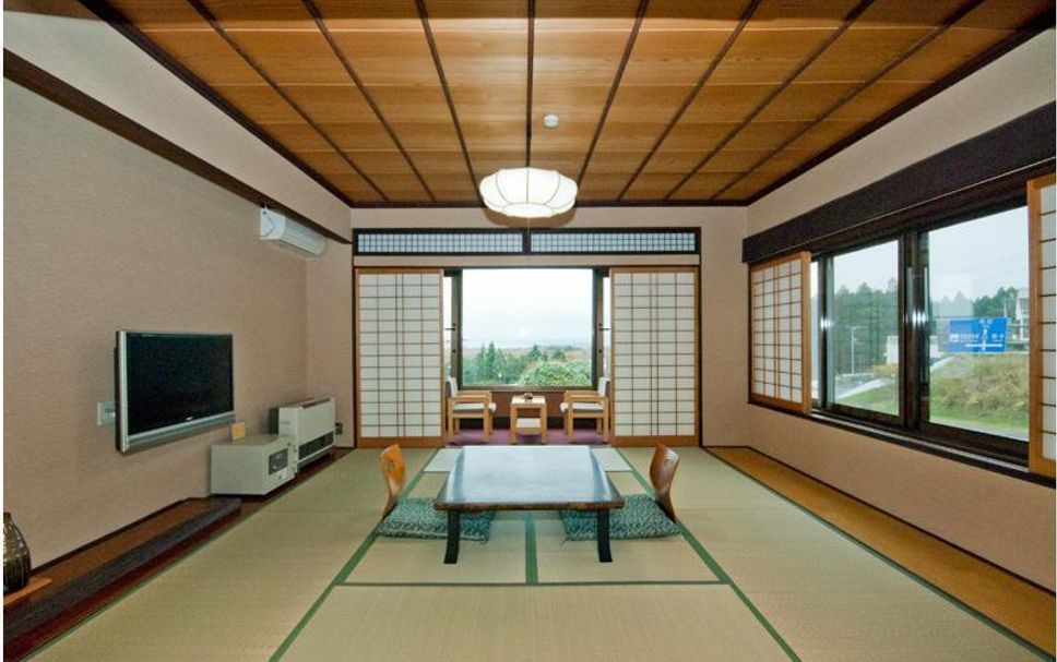 Dining room Photo