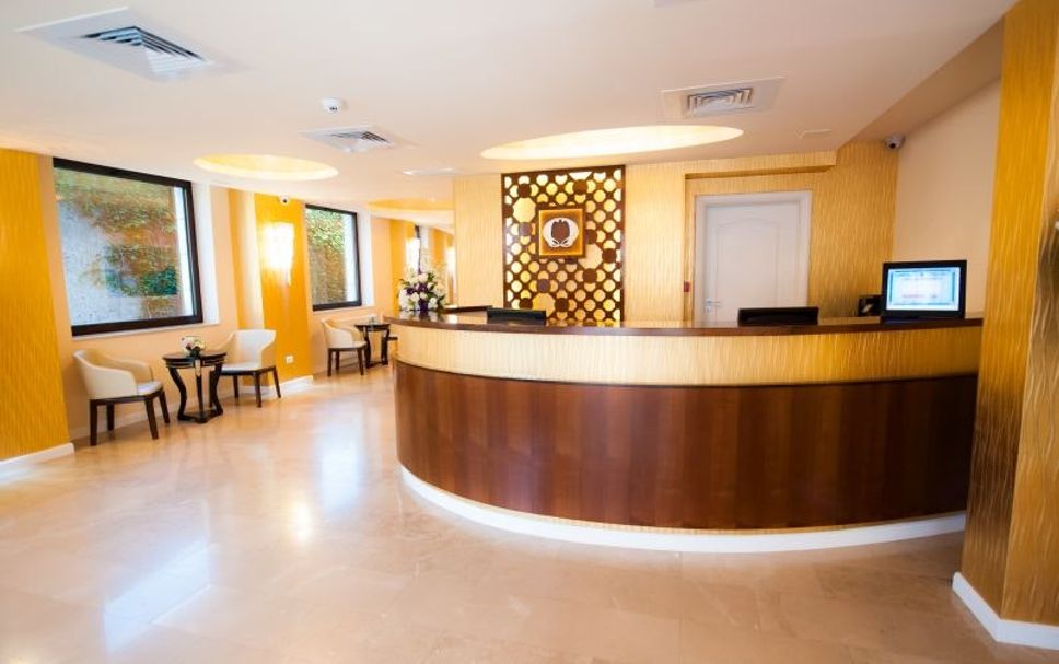 Front desk Photo
