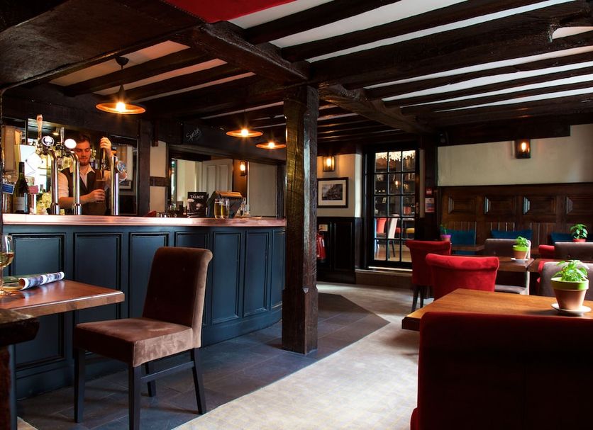 Bar Photo