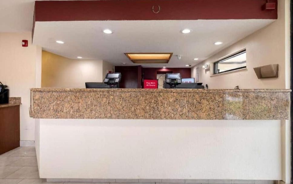 Front desk Photo