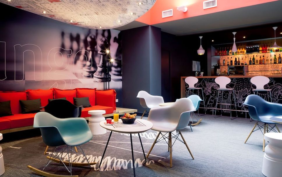 Lounge Photo