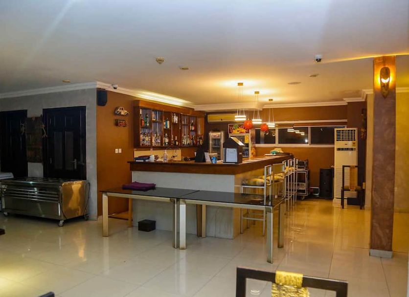 Bar Photo